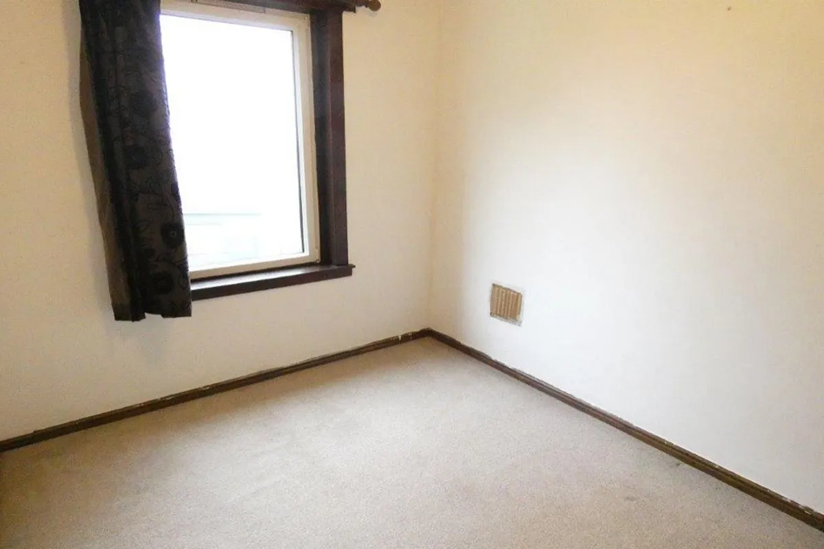 2 Bedroom   Flat