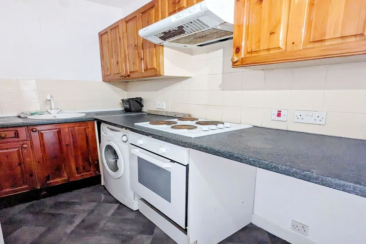 1 Bedroom   Flat