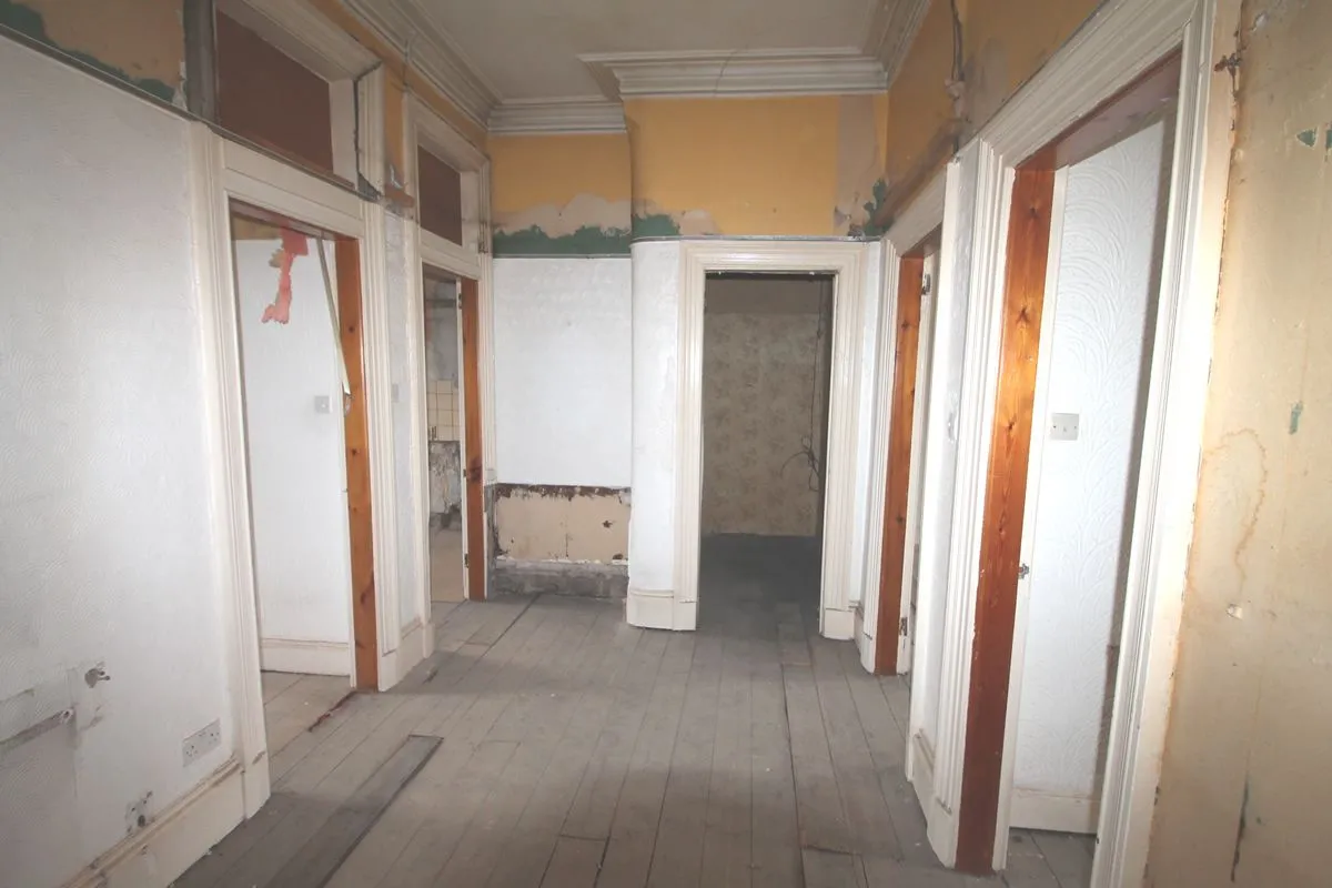 2 Bedroom   Flat