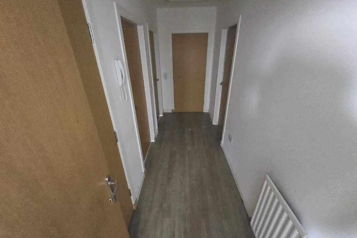 2 Bedroom   Flat