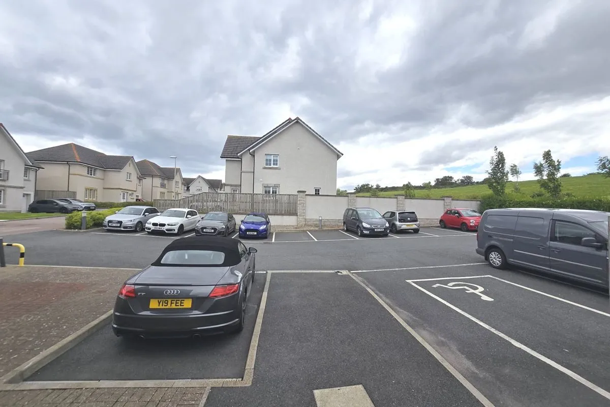 2 Bedroom   Flat