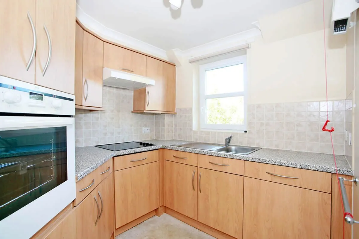 1 Bedroom   Flat
