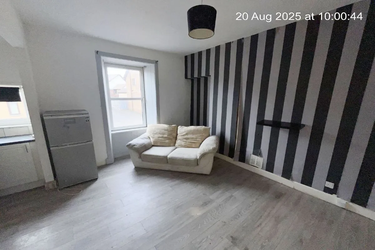 1 Bedroom   Flat
