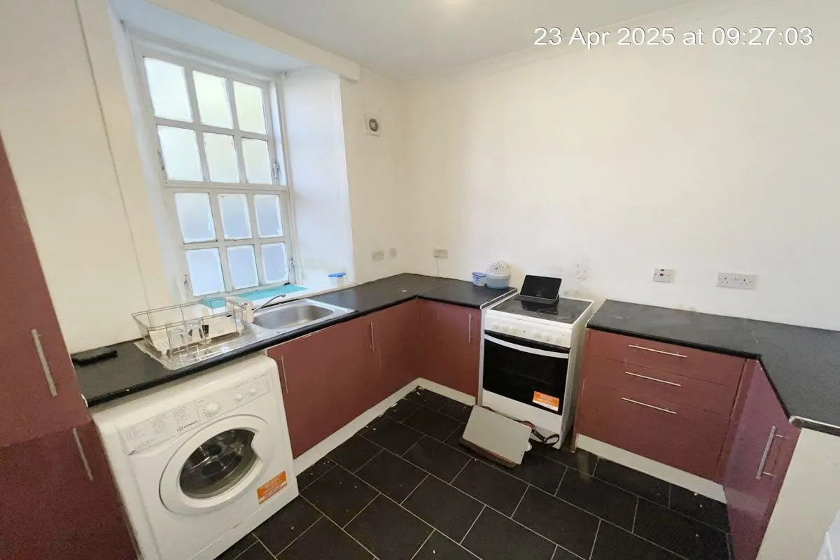 1 Bedroom   Flat
