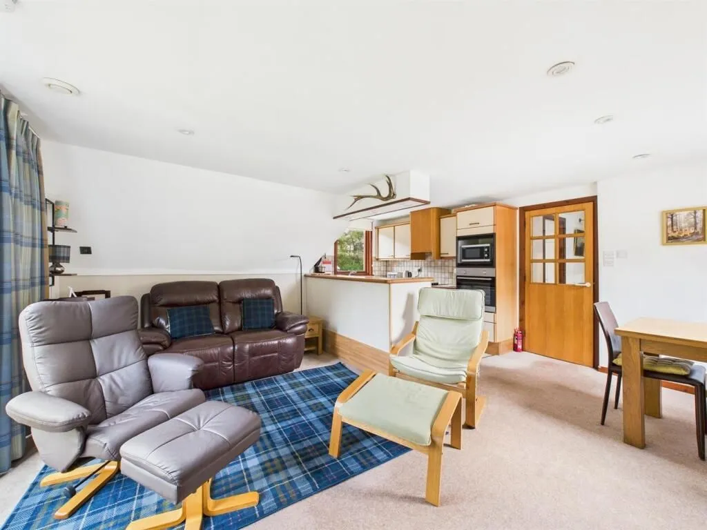 2 Bedroom   House