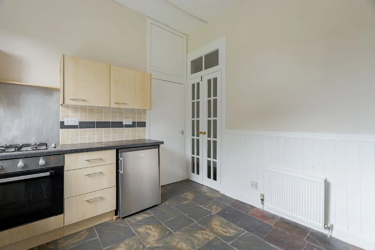 1 Bedroom   Flat
