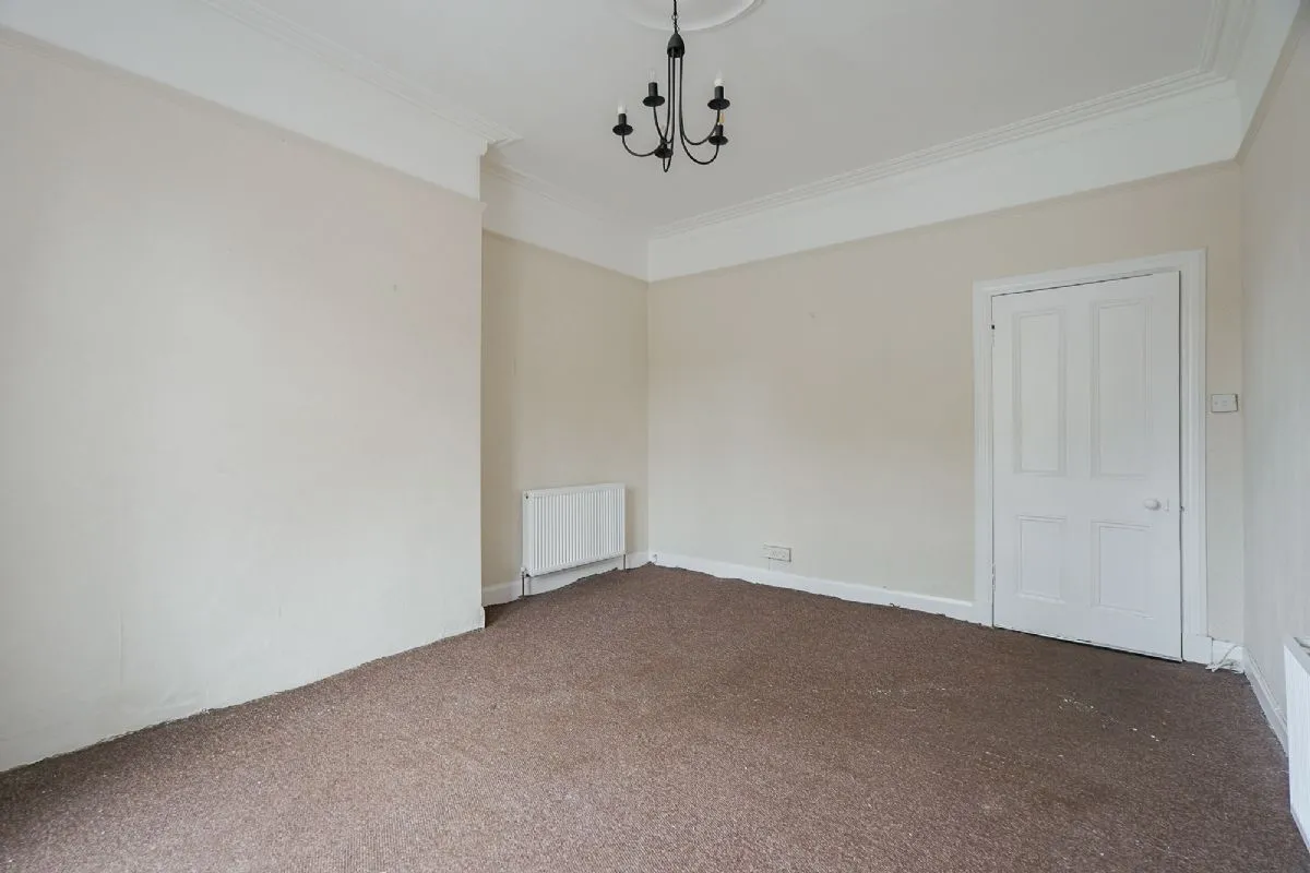 1 Bedroom   Flat