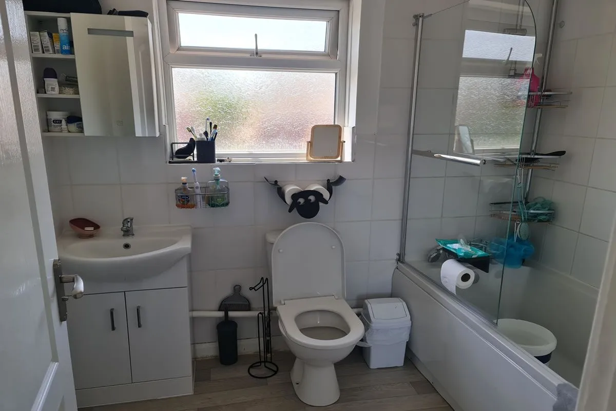3 Bedroom   House