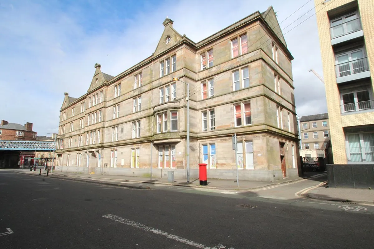 1 Bedroom   Flat