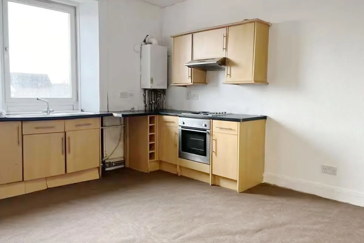 1 Bedroom   Flat