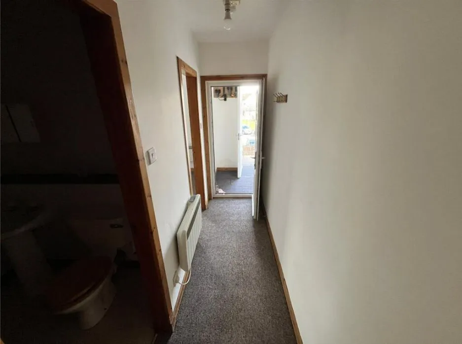 1 Bedroom   Flat