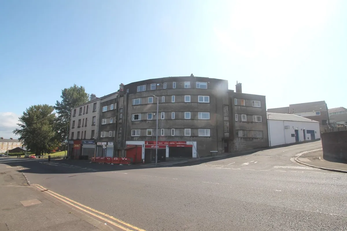 2 Bedroom   Flat