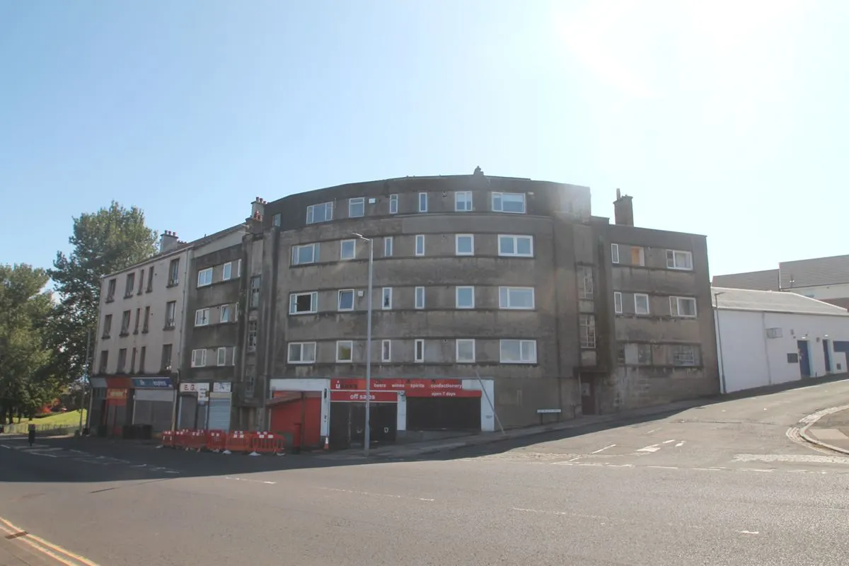 2 Bedroom   Flat