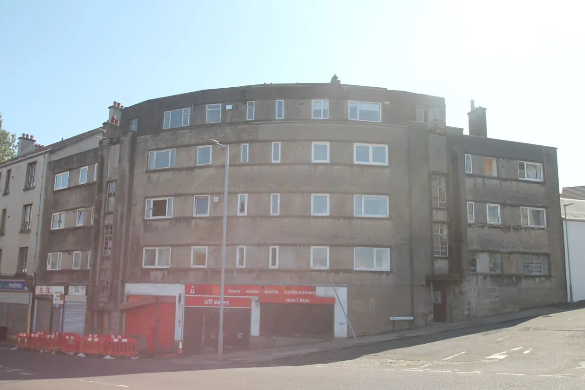2 Bedroom   Flat