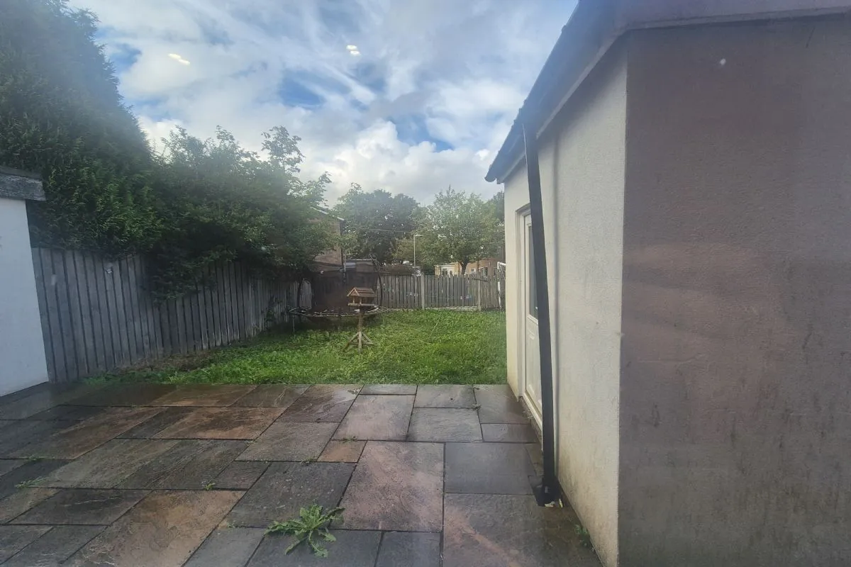 3 Bedroom   House