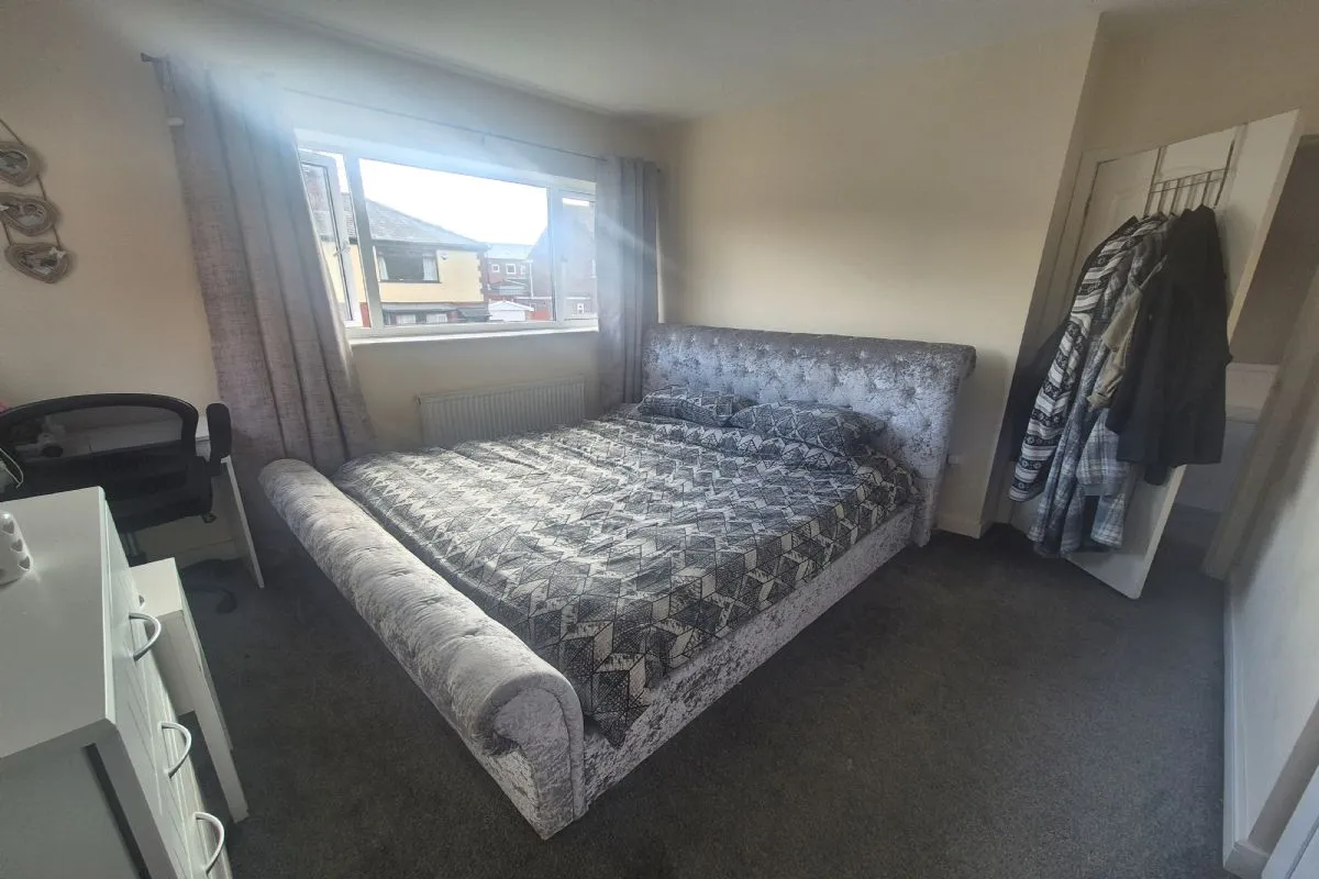 3 Bedroom   House