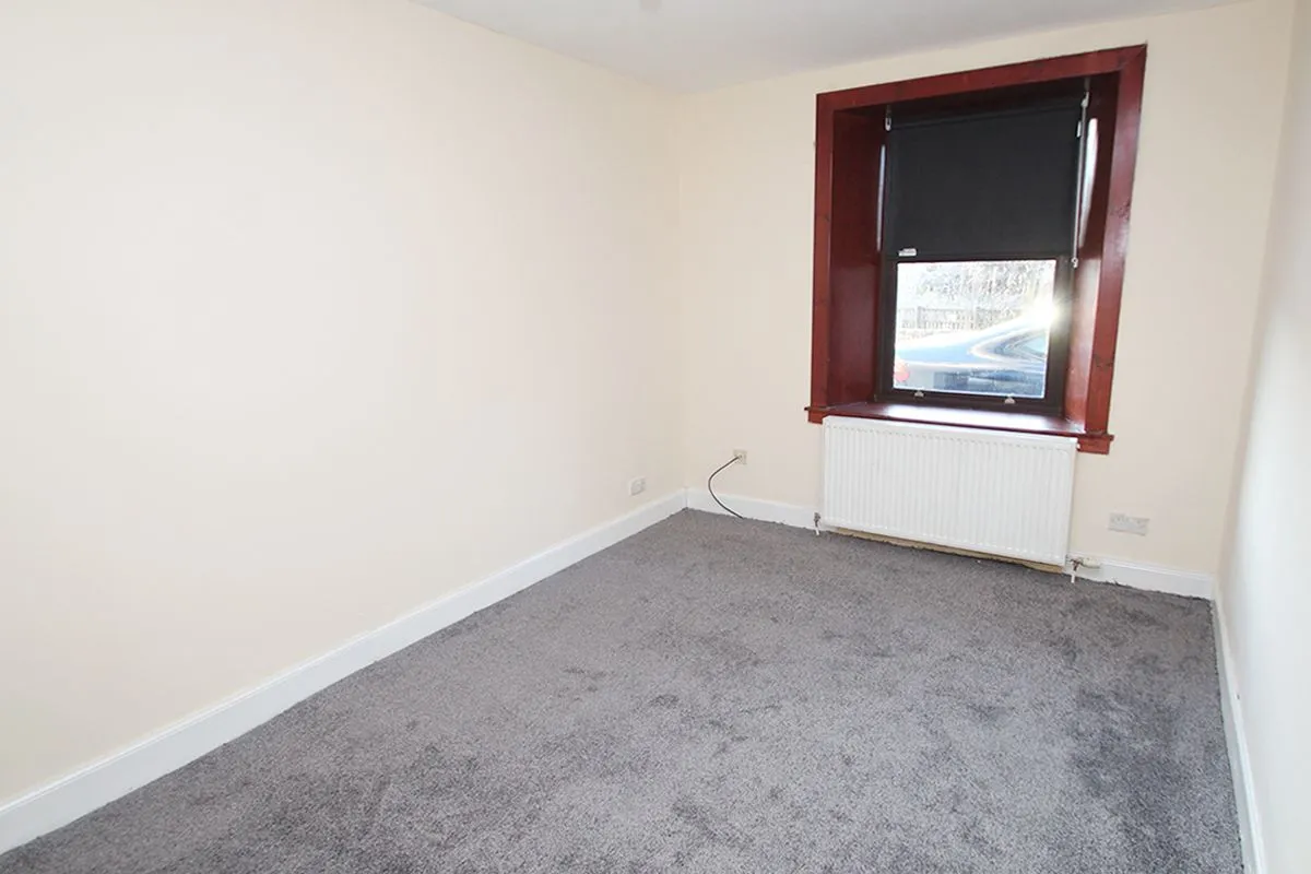 1 Bedroom   Flat