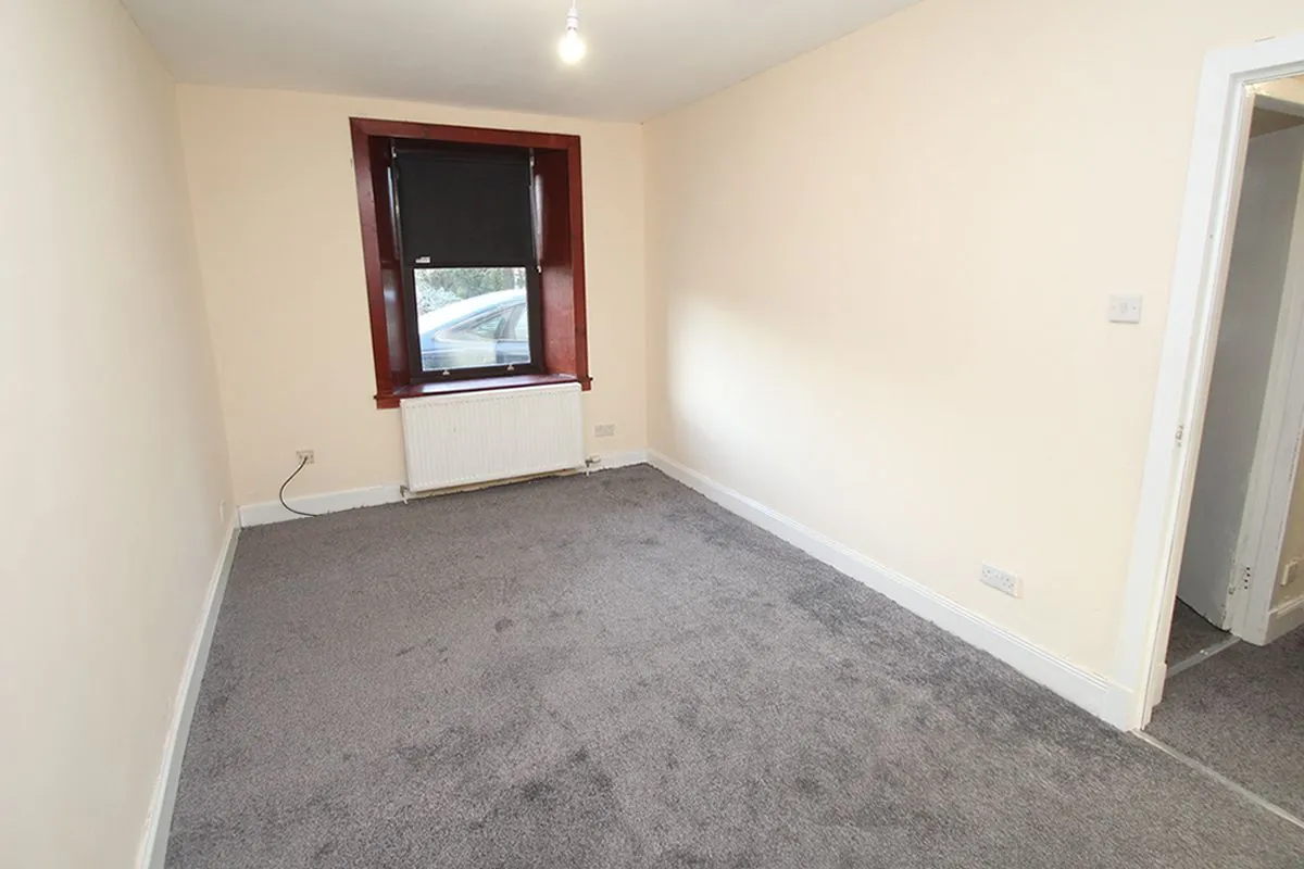 1 Bedroom   Flat