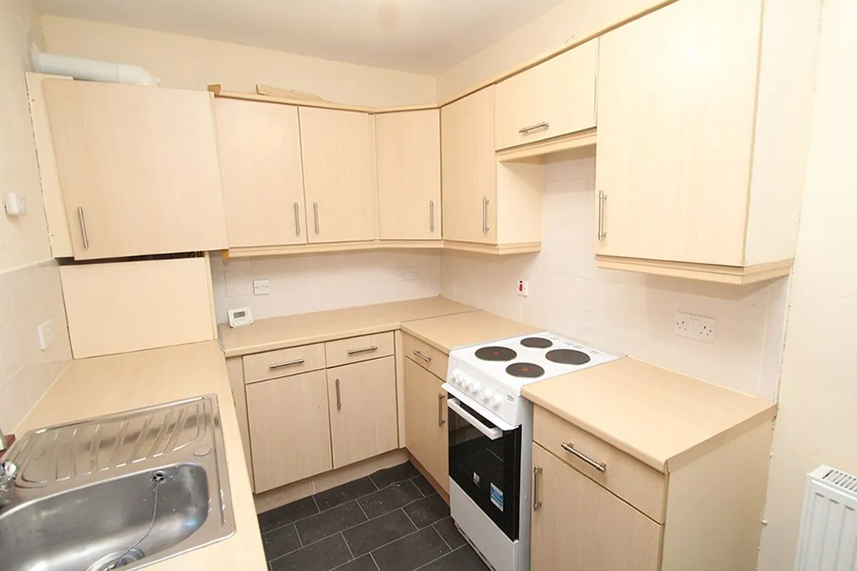 1 Bedroom   Flat
