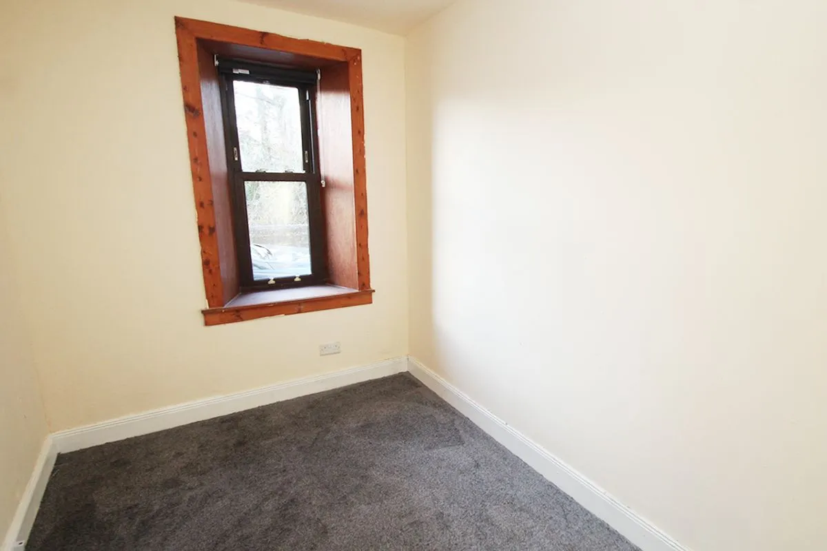 1 Bedroom   Flat