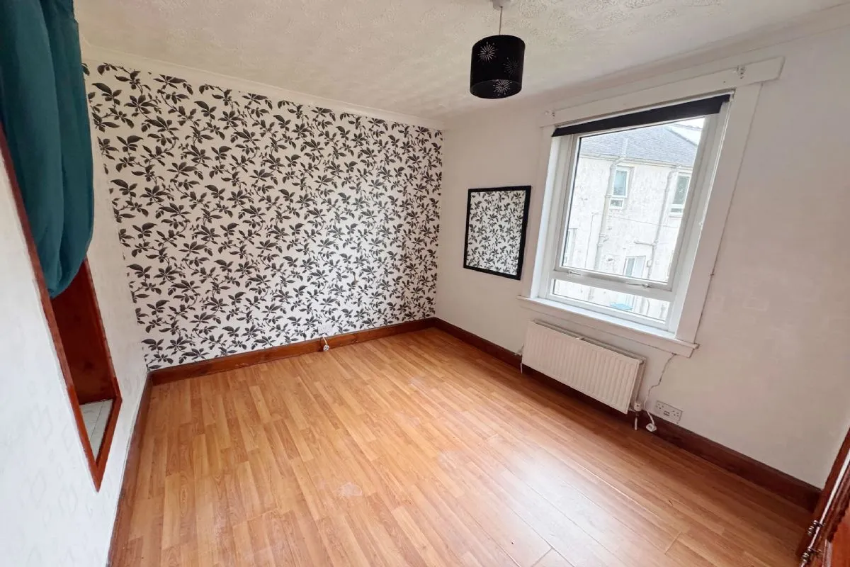 2 Bedroom   Flat