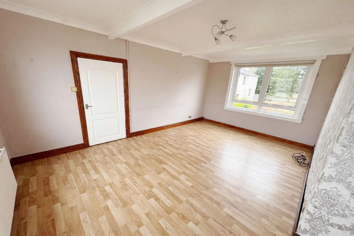 2 Bedroom   Flat