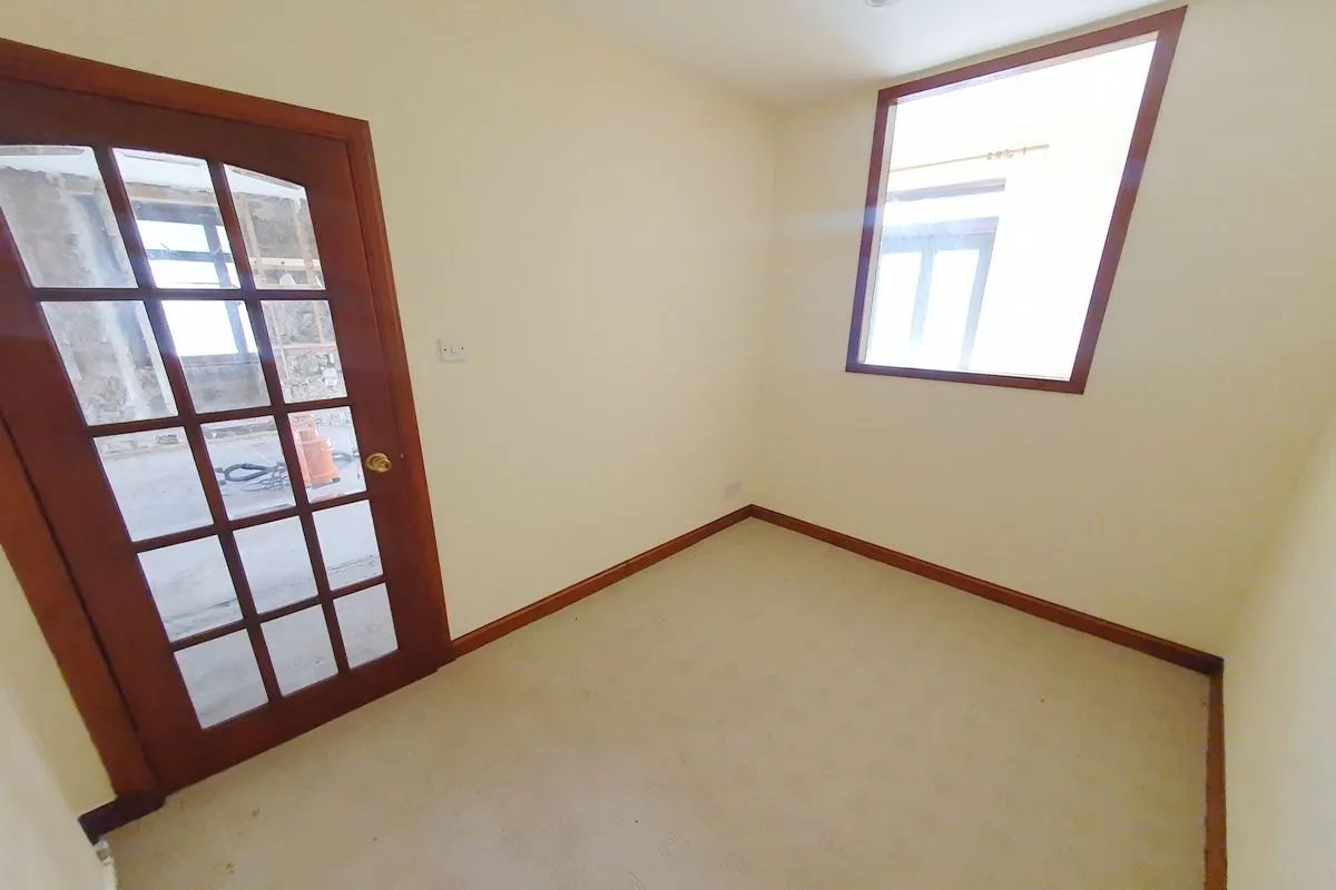 2 Bedroom   Flat