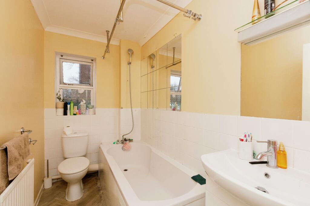 1 bed Apartment