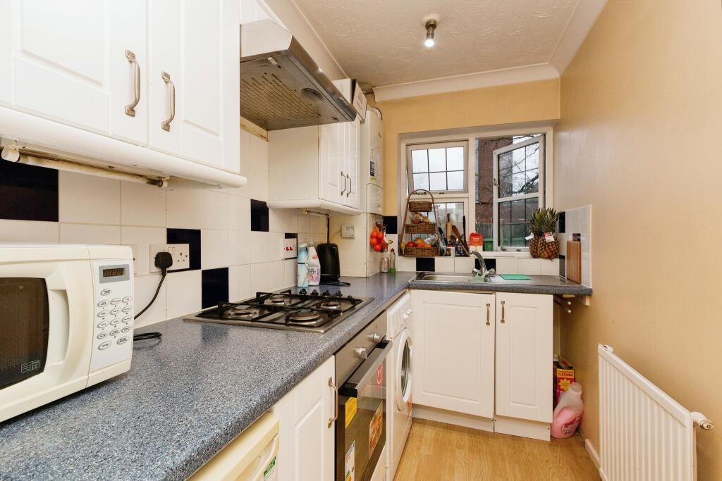 1 bed Apartment