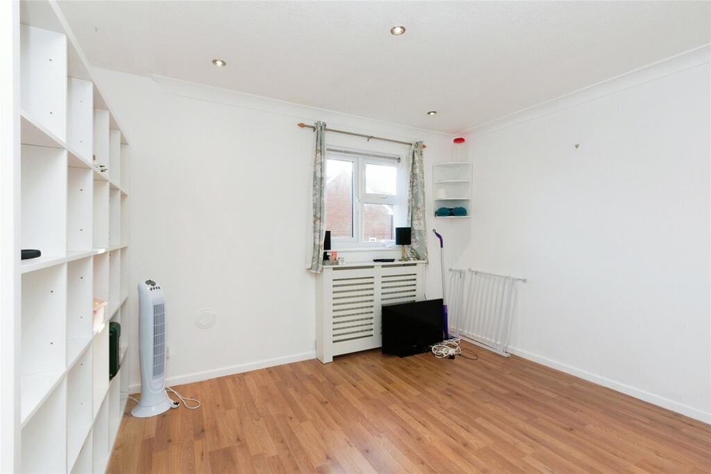 2 bed Terraced