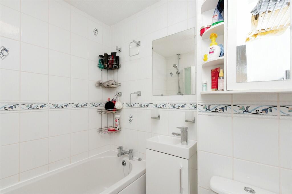 2 bed Terraced