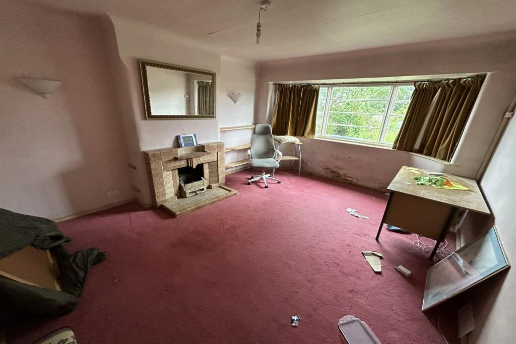 3 bed Semi-Detached