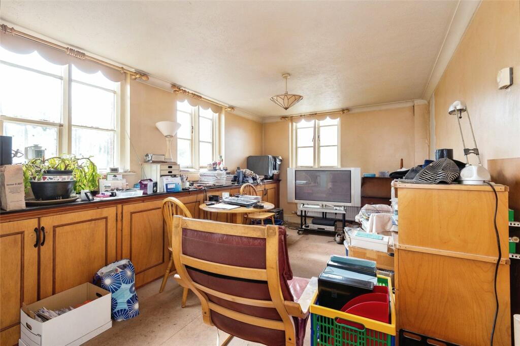 1 bed Apartment