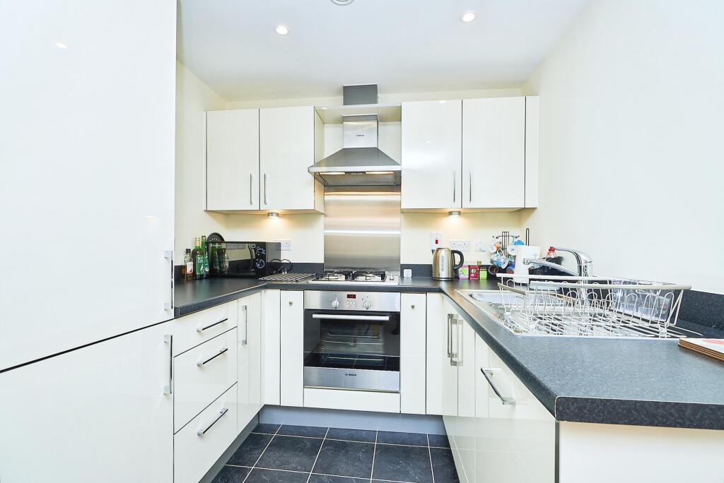 1 bed Apartment