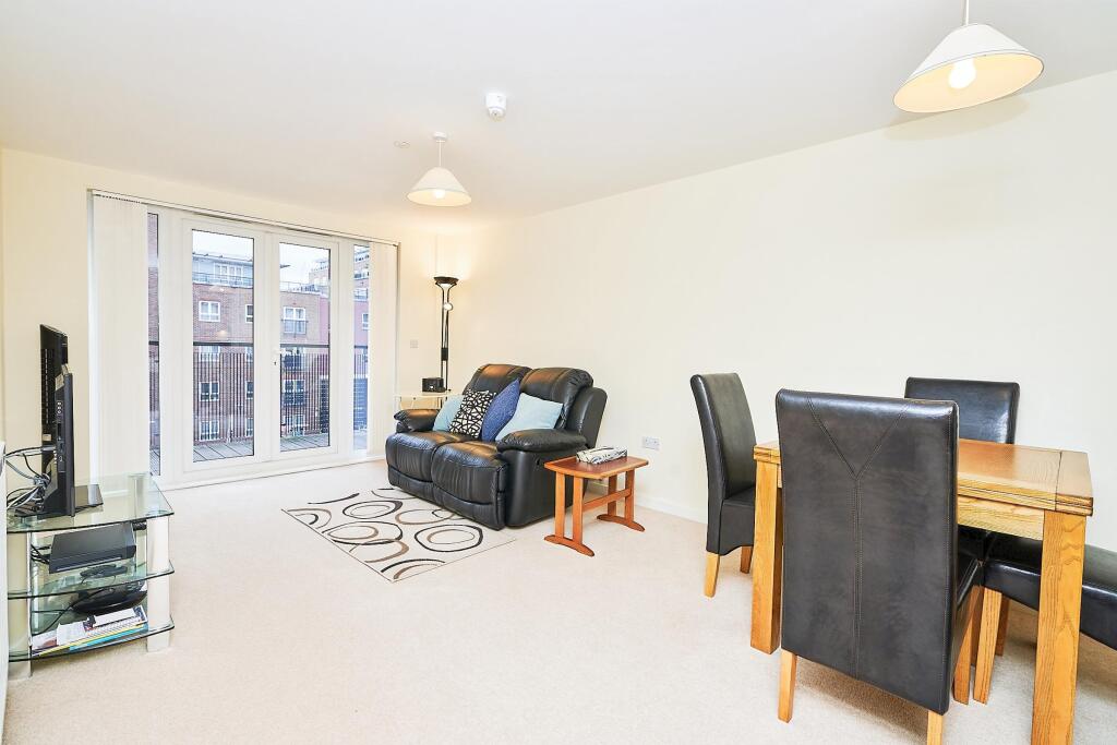 1 bed Apartment