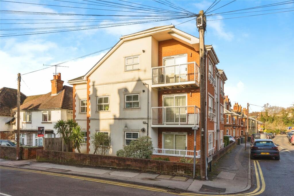 11 bed Block of Apartments