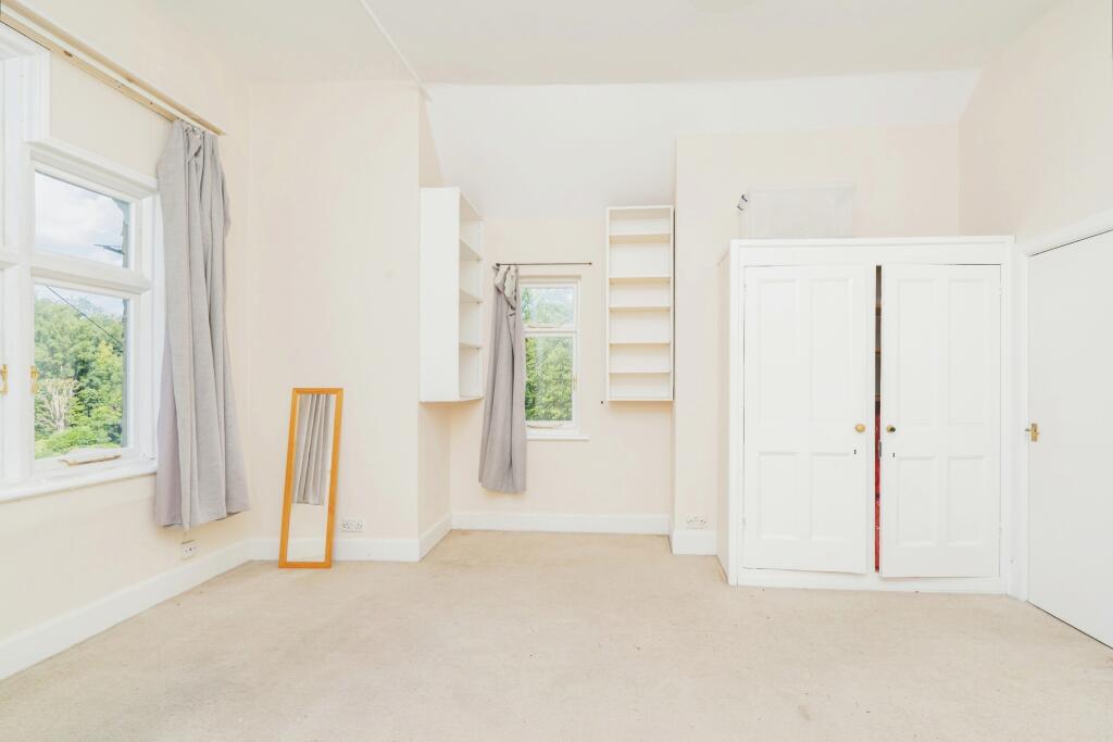 1 bed Apartment