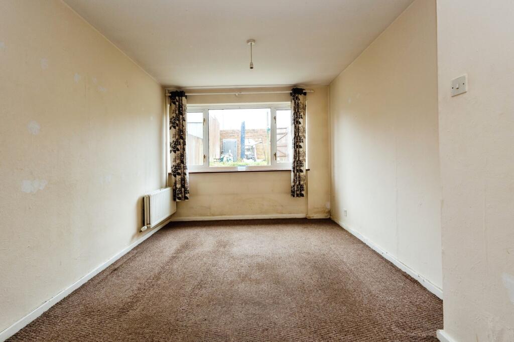 3 bed Terraced