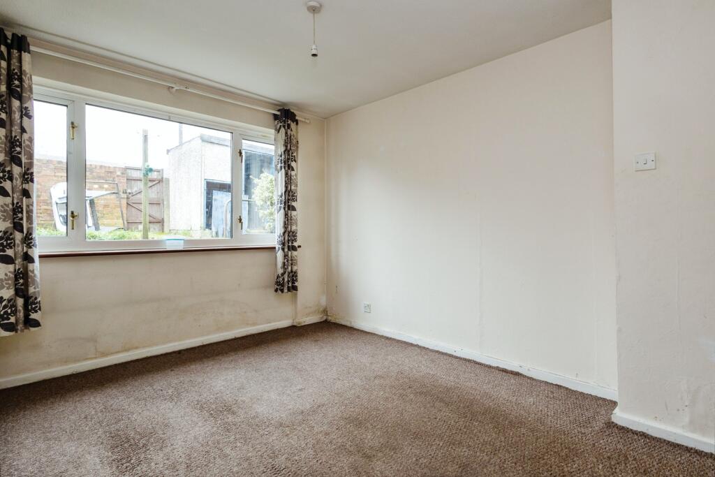 3 bed Terraced