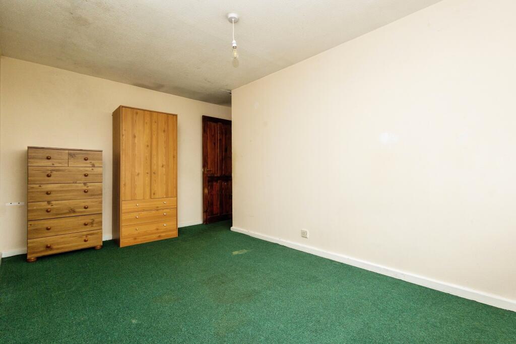 3 bed Terraced