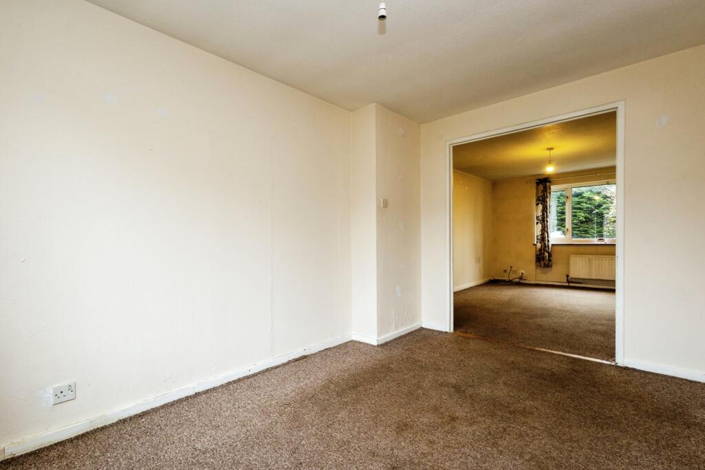 3 bed Terraced