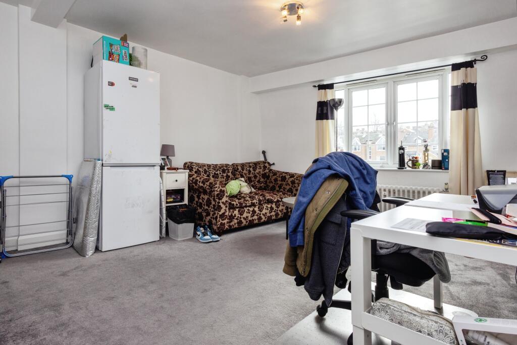1 bed Apartment