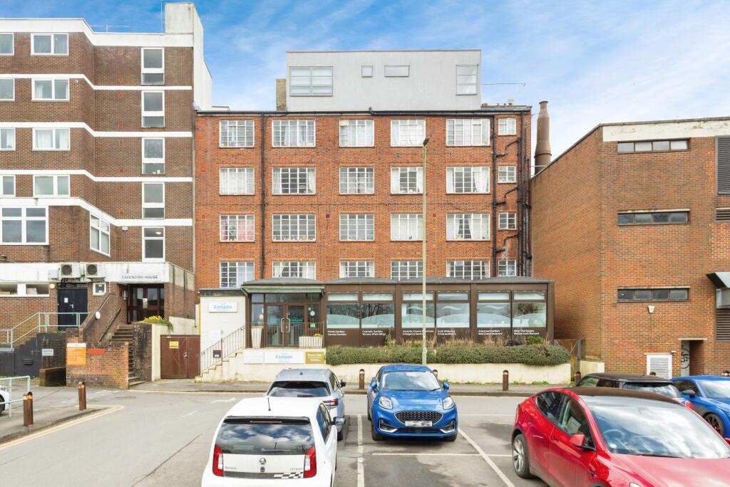 1 bed Apartment