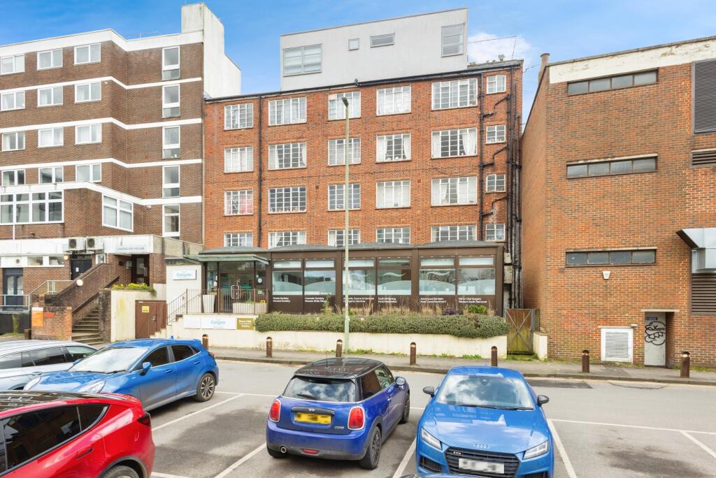 1 bed Apartment