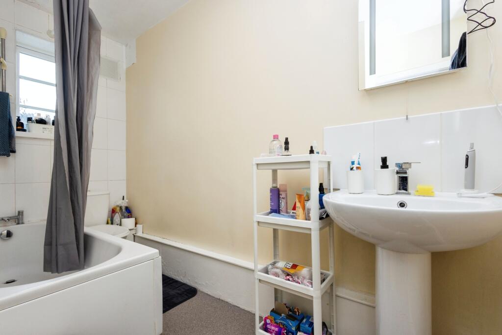 1 bed Apartment