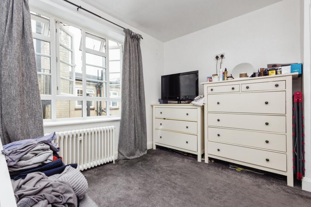 1 bed Apartment