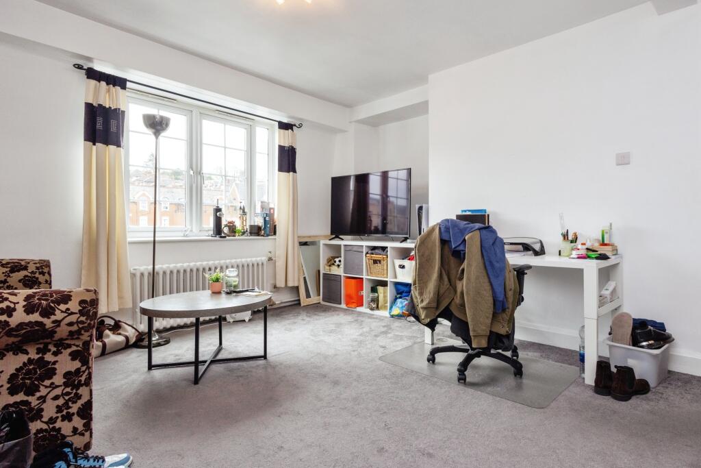 1 bed Apartment