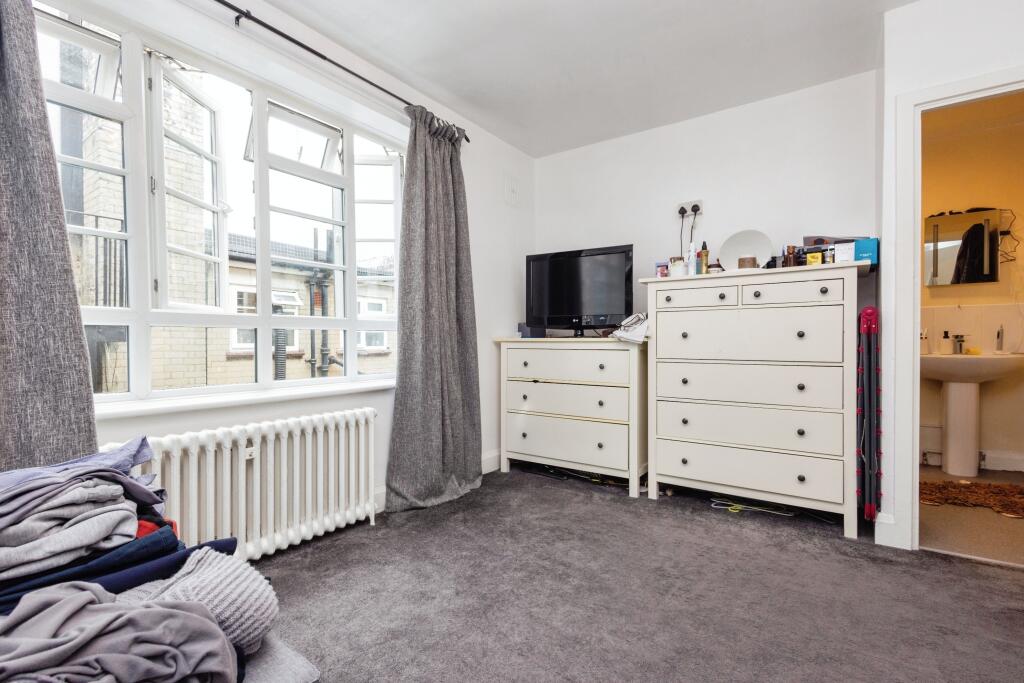 1 bed Apartment