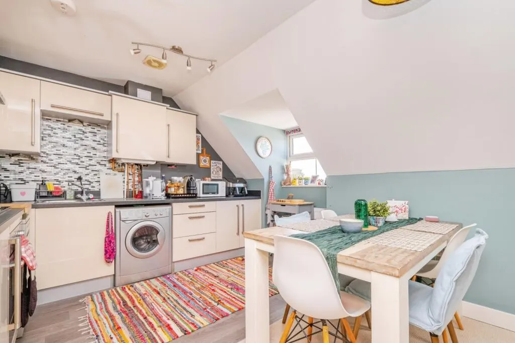 2 bed Apartment