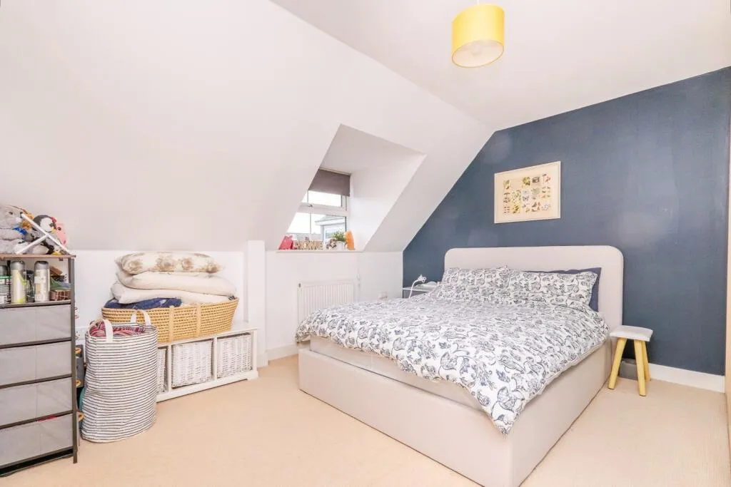 2 bed Apartment